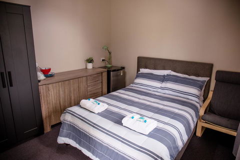 Grand Hotel Mount Morgan - Accommodation Port Hedland 2
