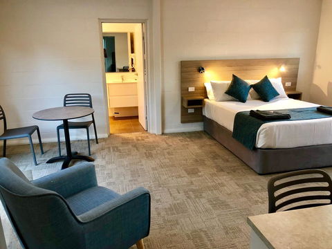 Gundagai Tourist Suites - Accommodation Port Hedland 0
