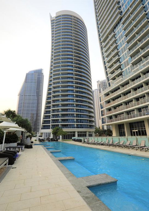 H Luxury Apartment At Surfers Paradise - Accommodation Port Hedland 3