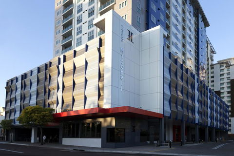 H On Mitchell Apartment Hotel - Accommodation Port Hedland 0