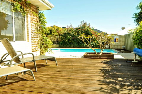 Halls Head Holiday Home - Accommodation Port Hedland 2