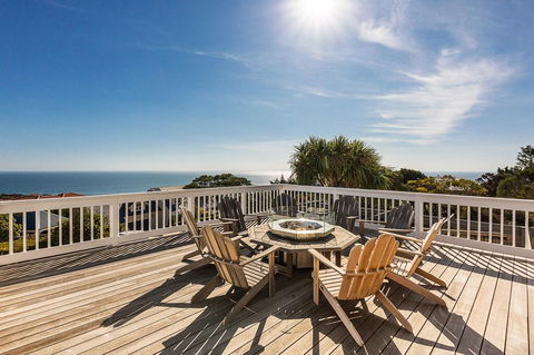 Hampton's Retreat Family Friendly, Water Views, Close To Beach With Heated Pool - Accommodation Port Hedland 3
