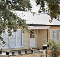 Happy cozy house for holidays Beach BBQ Pet friendly 35kms from CBD in country life style  - Accommodation Port Hedland