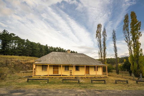 Hartley Historic Cottages - Accommodation Port Hedland 3