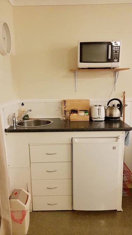 Hawley Beachside Accommodation - Accommodation Port Hedland 3