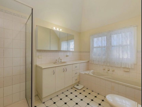 Heart Of Geelong Entire Townhouse Sleeps 8 - Accommodation Port Hedland 0