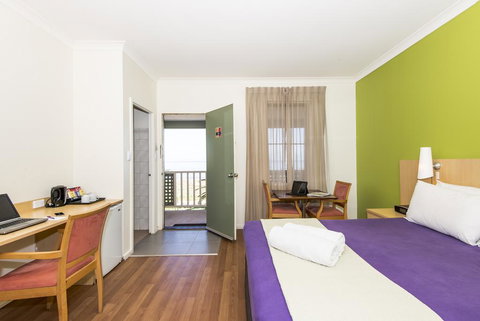 Hedland Hotel - Accommodation Port Hedland 3