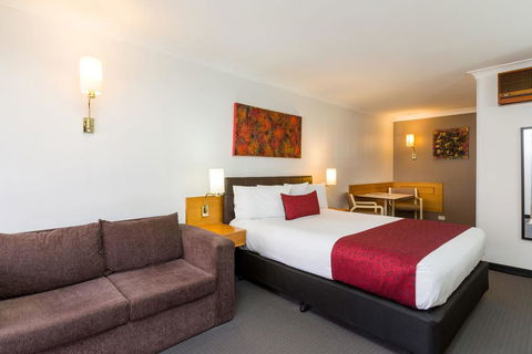 Hermitage Motor Inn - Accommodation Port Hedland 0