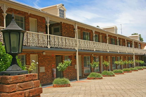 Hermitage Motor Inn - Accommodation Port Hedland 2