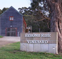 Herons Rise Vineyard Accommodation - Accommodation Port Hedland