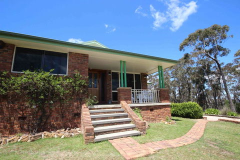 Highland View - Accommodation Port Hedland 0