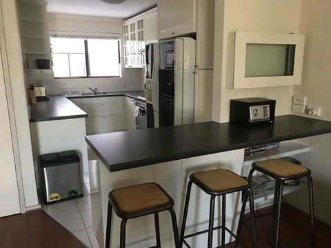 Hillarys Family Holiday Home - Accommodation Port Hedland 0