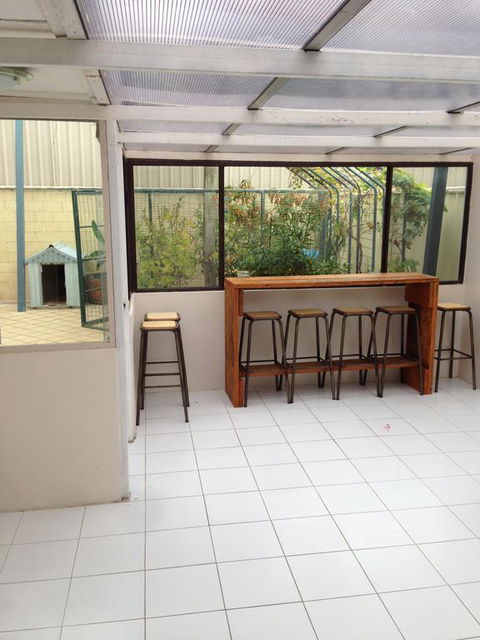Hillarys Family Holiday Home - Accommodation Port Hedland 1