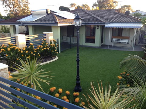 Hillarys Holiday Home - Accommodation Port Hedland 0