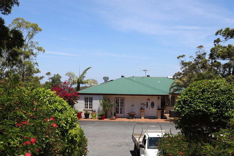 Hilltop On Tamborine - Accommodation Port Hedland 0
