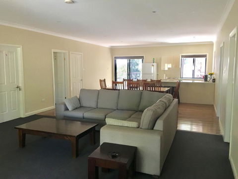 Hillview Farmstay - Accommodation Port Hedland 1