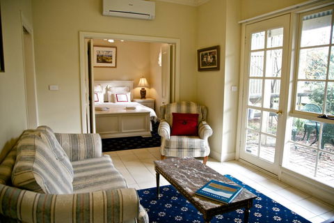 Holly Lane Mews - Accommodation Port Hedland 0