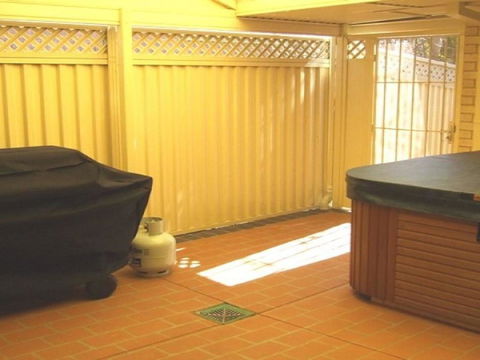 Home Away From Home - Accommodation Port Hedland 1