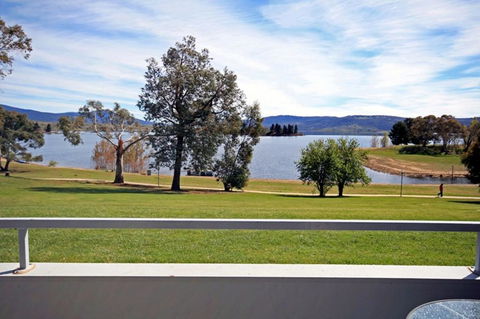 Horizons 208 - Lake Jindabyne Waterfront - Accommodation Port Hedland 0