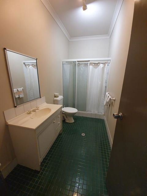 Hotel Allen - Accommodation Port Hedland 3