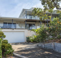 Island View - 80 Lentara St - Large Family Home Pool WIFI and Sweeping Views of Fingal - Accommodation Port Hedland