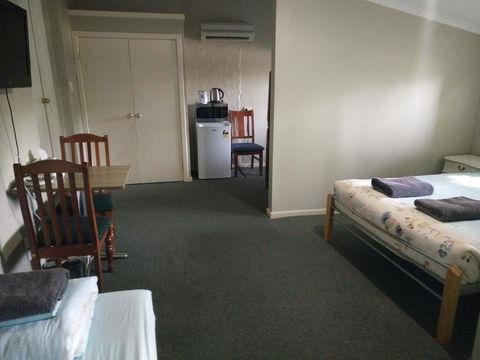 Ithaca 1896 Manor - Accommodation Port Hedland 1