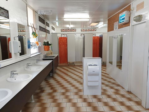 Jacaranda Holiday Park - Accommodation Port Hedland 1