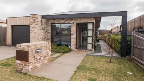 Jamila - Accommodation Port Hedland 0