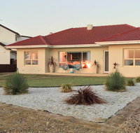 Jewel of the South Beachside Holiday Rental - Accommodation Port Hedland