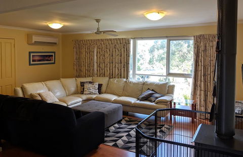 Kaishua House - JK Family Lake House - Accommodation Port Hedland 2