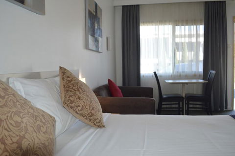 Karinga Motel, SureStay Hotel By Best Western - Accommodation Port Hedland 0