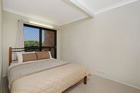 KINGSCLIFF HOLIDAY HOME ON THE HILL - SYD'S VIEW - Accommodation Port Hedland 0