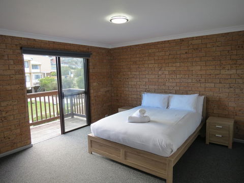 Kirwan Gardens 4 - Accommodation Port Hedland 2