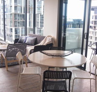 KOZYGURU SOUTH BRISBANE CITY VIEW 2 BED APT FREE PARKING QSB027-708 - Accommodation Port Hedland