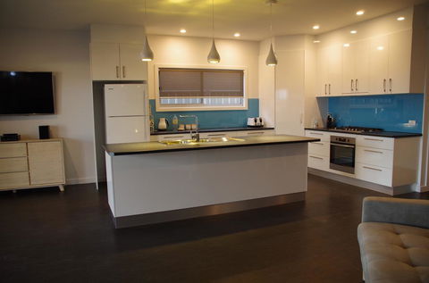 Laguna View - Accommodation Port Hedland 0