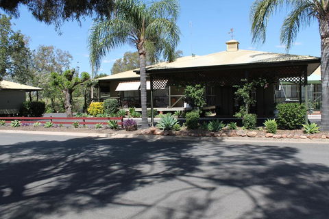 Lake Forbes Motel - Accommodation Port Hedland 0