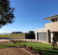 Lake Resort on Black Bull - Accommodation Port Hedland