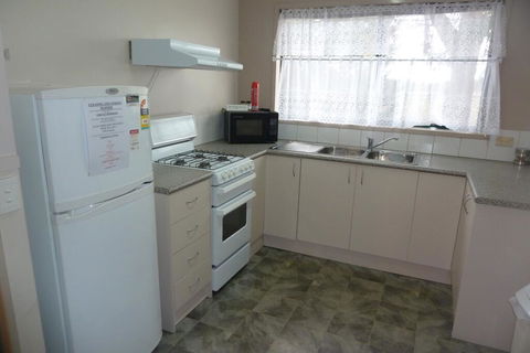 Lakes Entrance Country Cottages - Accommodation Port Hedland 3