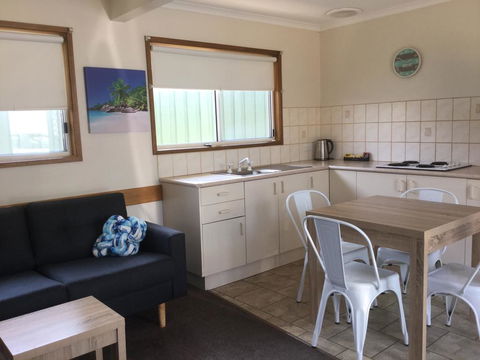 Lakes Jakaranda Holiday Units - Accommodation Port Hedland 2