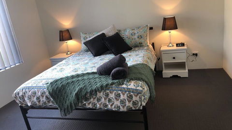 Lakeview Getaway - Accommodation Port Hedland 1