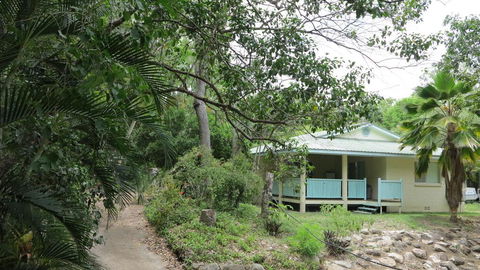 Lana's Cottage - Arcadia - Accommodation Port Hedland 0