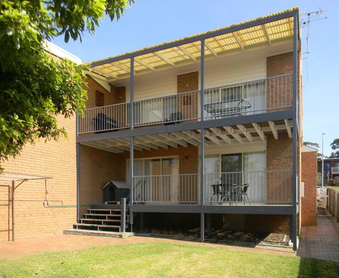 LIFE'S A BEACH - Accommodation Port Hedland 0
