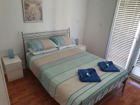 LiL House - Accommodation Port Hedland 0