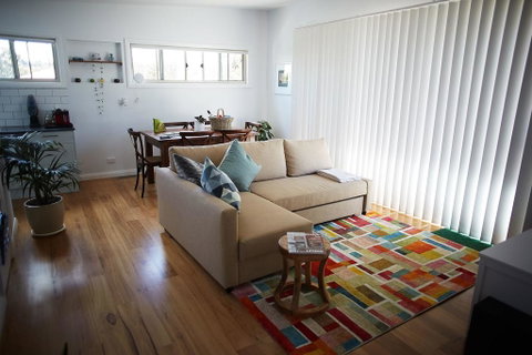 Lil Yoorana - New Cozy Modern - 4 Min Walk To Town - Close To Everything - Accommodation Port Hedland 1