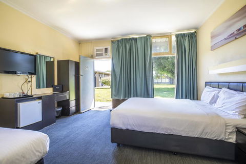 Links Hotel - Accommodation Port Hedland 3
