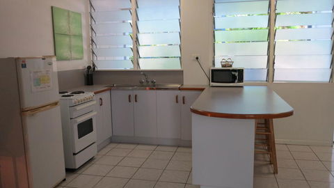 Loyang Apartments Unit 2 - Accommodation Port Hedland 1