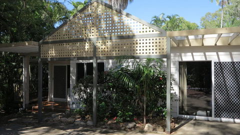 Loyang Apartments Unit 3 - Accommodation Port Hedland 0