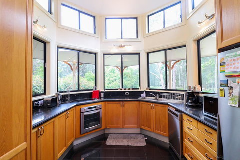 Lumeah House - Accommodation Port Hedland 2