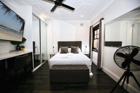 Lux & Quiet Apartment In, Potts Point - Accommodation Port Hedland 1