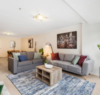 Luxe 2-Bed Apartment with River Views Near Casino - Accommodation Port Hedland